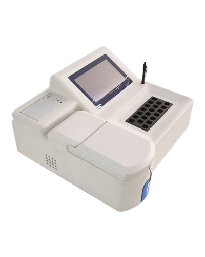 Analyseur semi-automatique de Biochimie