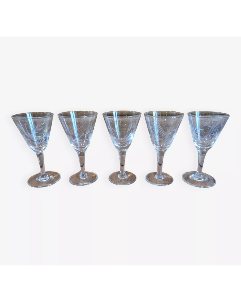 Verres à  pied coniques 25ml