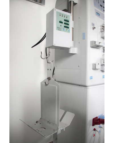 Générateur d'hémodialyse avec pompe à double tuyaux