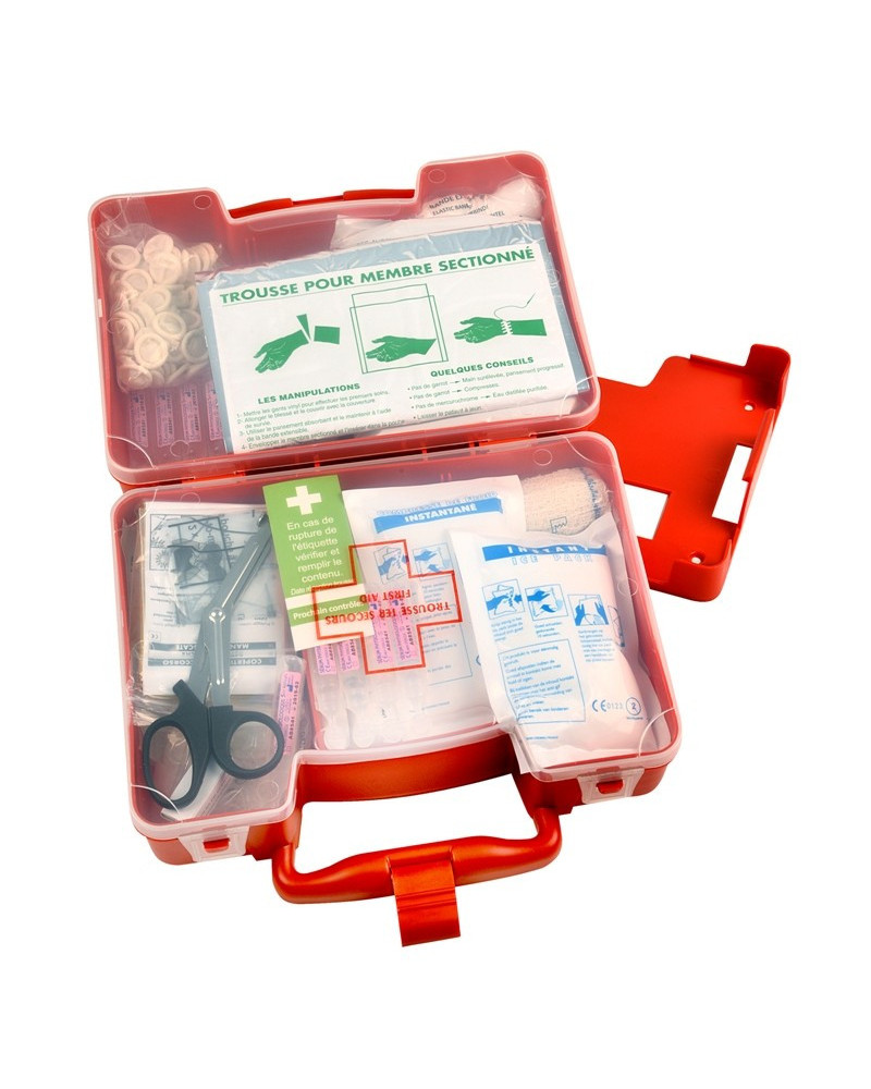 Trousse secourisme type médecine du travail avec support mural