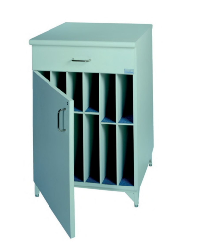 Meuble plombé avec compartiment pour cassettes