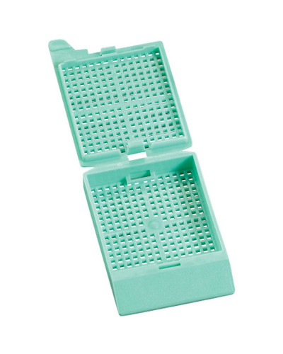 Cassettes pour biopsies, ajourées par trous sur toute la surface