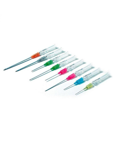 Cathéter intraveineux SURFLO TERUMO à  usage unique, 24 g - 19 x 0,67 mm