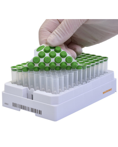 Cap-cluster : film avec 96 bouchons séparables et perforables